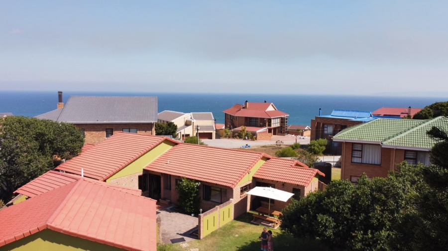 4 Bedroom Property for Sale in Fraaiuitsig Western Cape